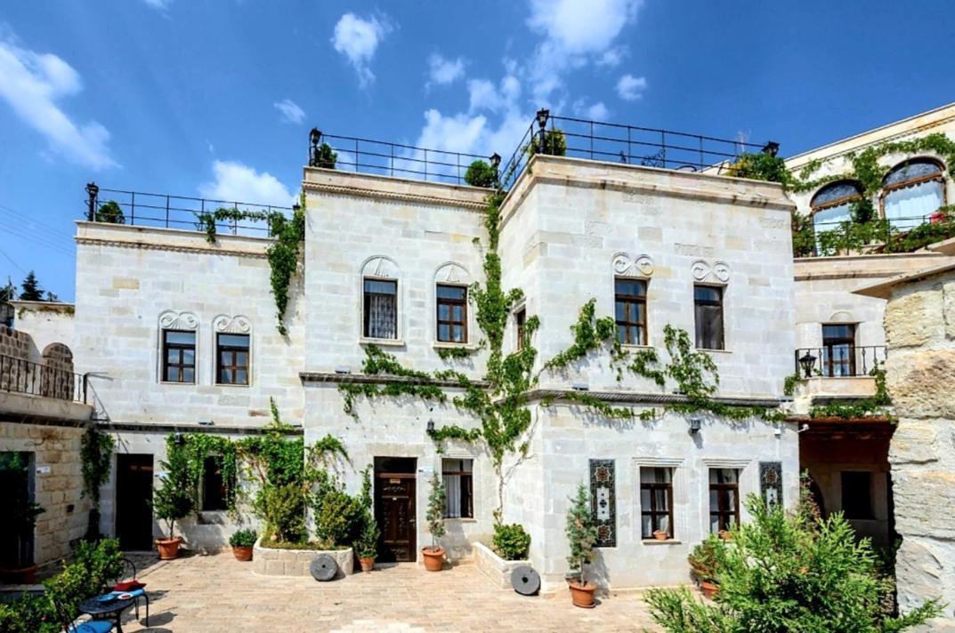 Sinasos Palace Cave Hotel Urgup Exterior photo