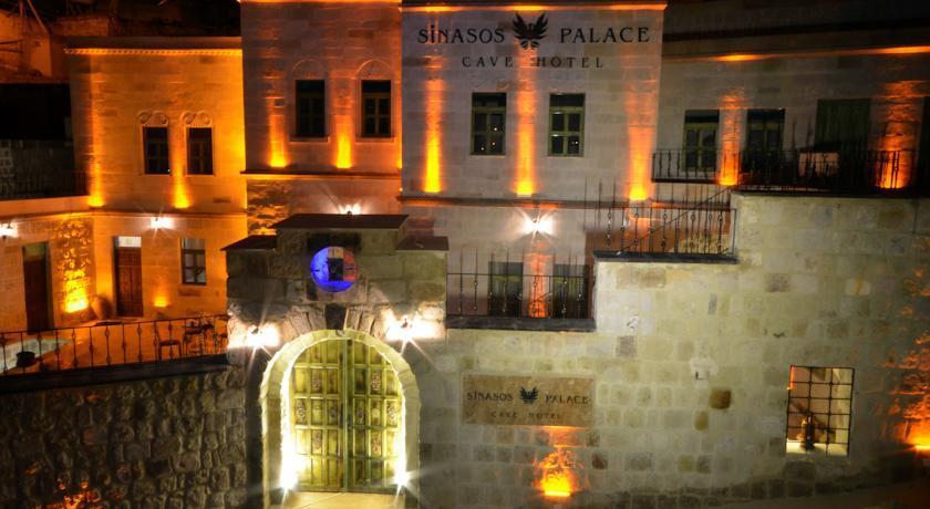 Sinasos Palace Cave Hotel Urgup Exterior photo